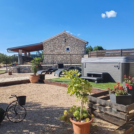 Holiday Home Juli With Jacuzzi Šibenik Kültér fotó