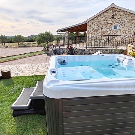 Holiday Home Juli With Jacuzzi Šibenik Kültér fotó