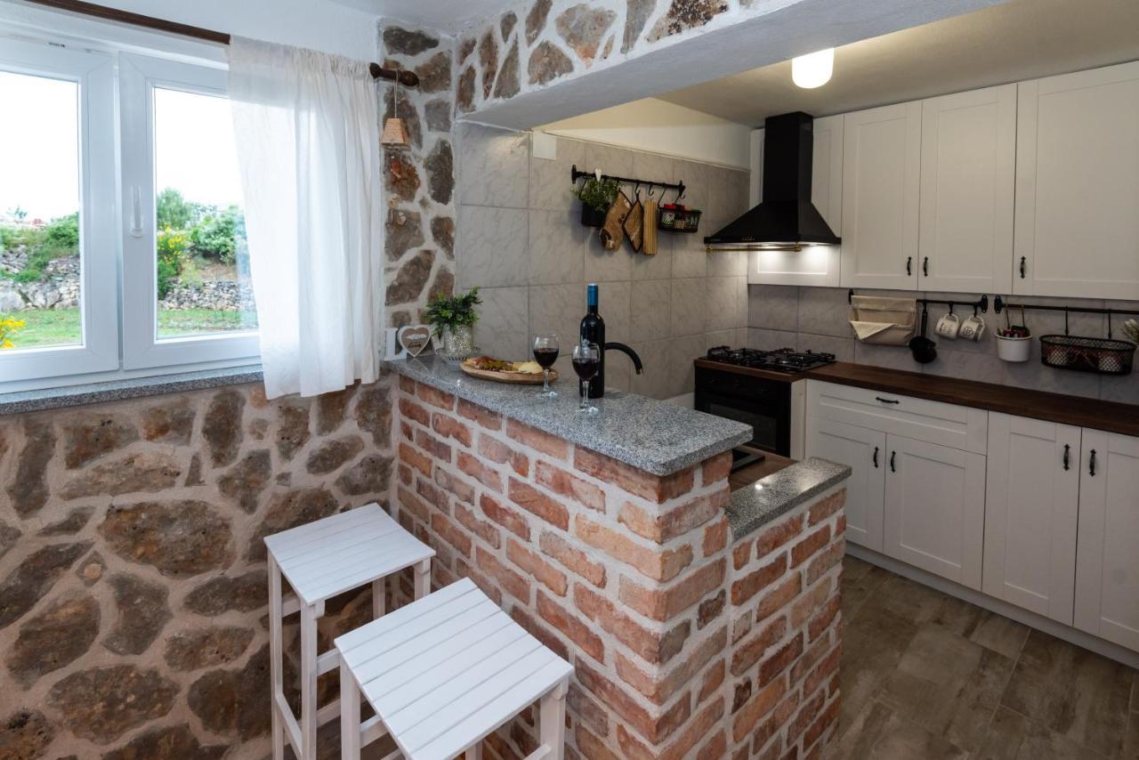 Holiday Home Juli With Jacuzzi Šibenik Kültér fotó