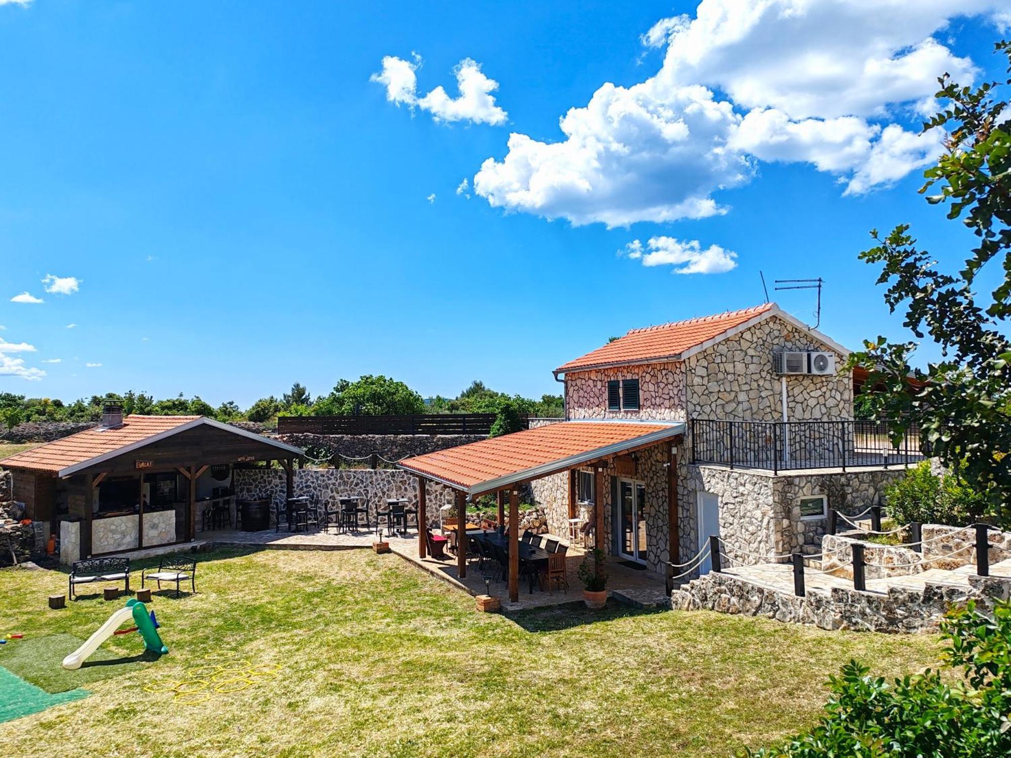 Holiday Home Juli With Jacuzzi Šibenik Kültér fotó
